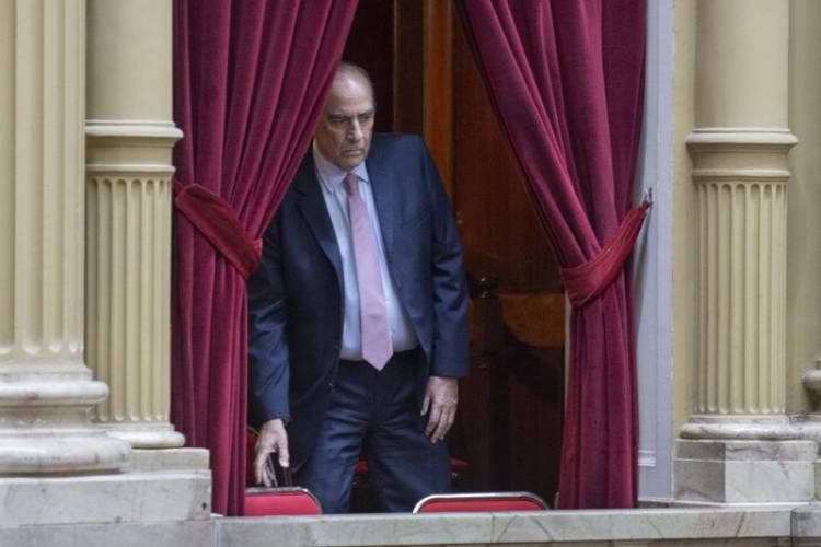 EN EL BARRO POR EL PRESUPUESTO
