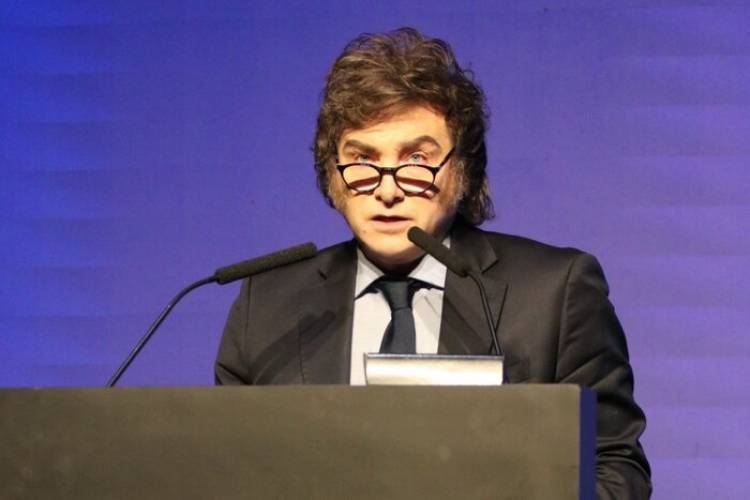 EL GOBIERNO ACARICIA LA POSIBILIDAD DE SALIR DEL MERCOSUR 