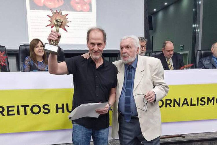 PREMIO A UNA CRÓNICA DE LA INJUSTICIA