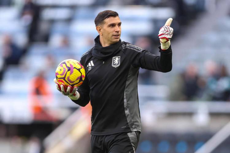 PREMIER LEAGUE: JUEGA EL ASTON VILLA DEL "DIBU" MARTÍNEZ