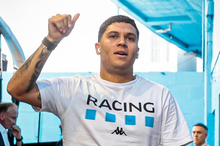 JUANFER QUINTERO SE FUE A COLOMBIA