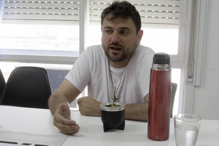 JUAN GRABOIS: "MILEI ES UN VILLANO Y YO CREO QUE HAY QUE CONTRAPONERLE LA FIGURA DE UN HÉROE"