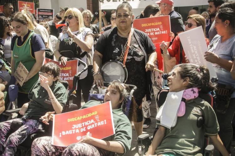 MILEI Y SU GOBIERNO SIN EMPATÍA NI SOLIDARIDAD