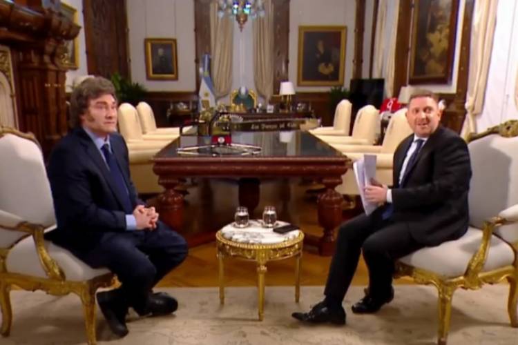 JONATHAN VIALE Y JAVIER MILEI: EL INSÓLITO VIDEO FILTRADO CON ÓRDENES AL "ENSOBRADO"
