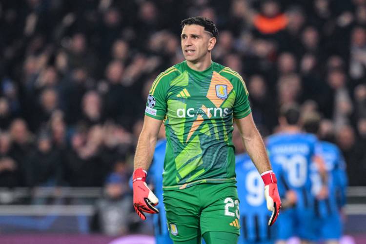 "DIBU" MARTÍNEZ SIGUE EN LA CHAMPIONS CON ASTON VILLA