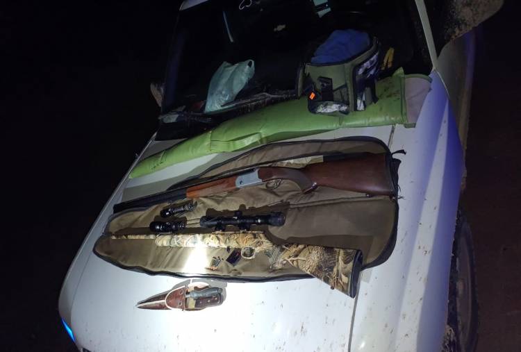 INCAUTAN DOS ARMAS DE FUEGO A PRESUNTOS CAZADORES
