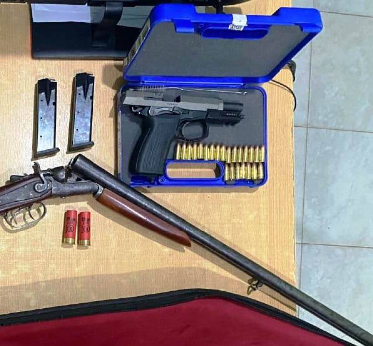 TERMINARON PRESOS POR AMENAZAS CON ARMAS