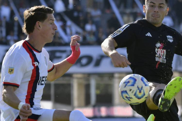 SAN LORENZO CHOCÓ CONTRA LA "MAGIA" DE RIESTRA: NADA POR AQUÍ, NADA POR ALLÁ