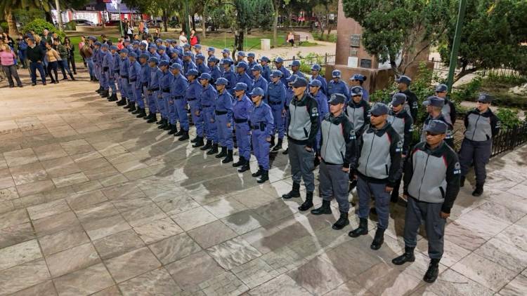 45 NUEVOS AGENTES ESTARÁN A DISPOSICIÓN DE LA CIUDADANÍA PARA BRINDAR MAYOR SEGURIDAD