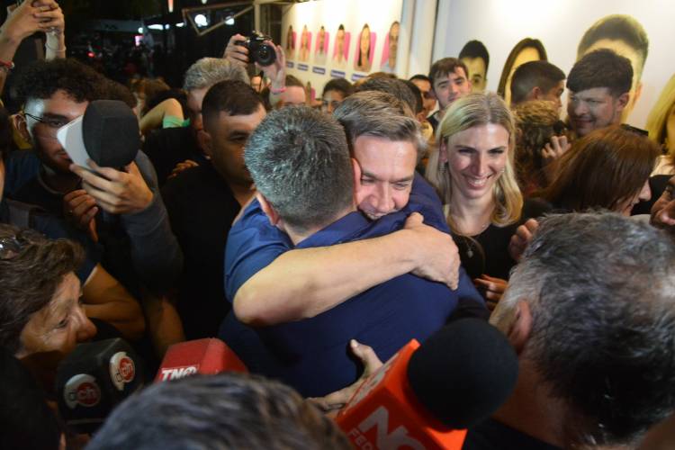 PALIZA ELECTORAL: AMPLIA DIFERENCIA DE ZDERO