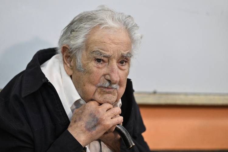 "ESTÁ MUY MAL": YAMANDÚ ORSI ALERTÓ SOBRE EL ESTADO DE SALUD DE JOSÉ "PEPE" MUJICA
