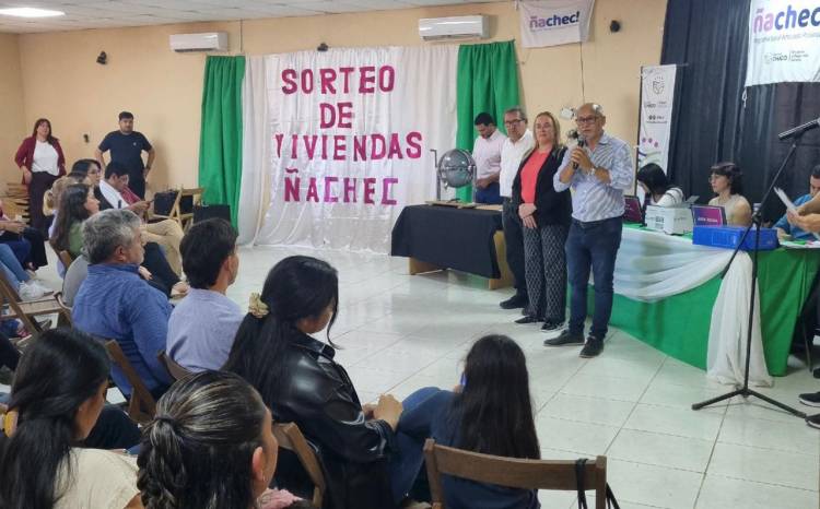 SE SORTEARON VIVIENDAS PARA FAMILIAS EN PAMPA DEL INFIERNO