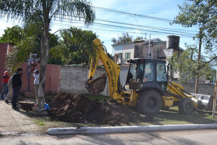 COMPROMISO CON LA GENTE: SAMEEP MEJORA EL ACCESO AL AGUA EN LOS BARRIOS DE VILLA ÁNGELA