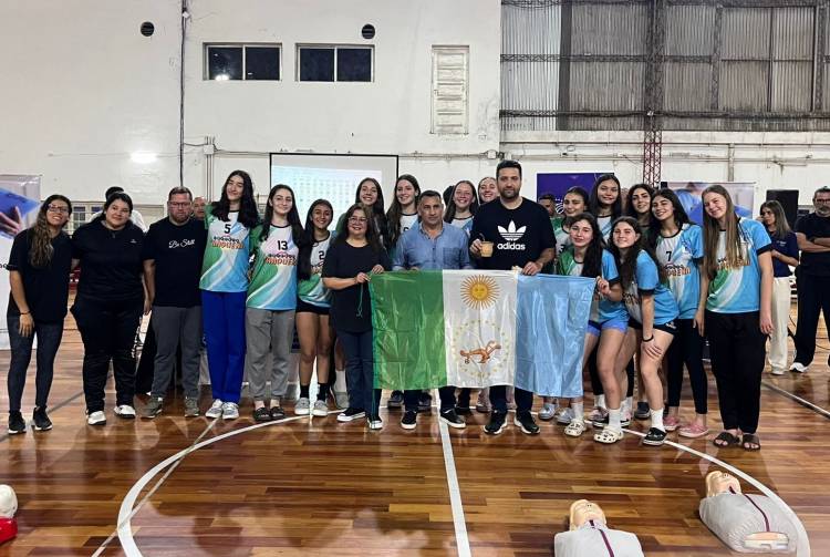 "TUS MANOS PUEDEN SALVAR VIDAS”: SE REALIZÓ UNA CAPACITACIÓN SOBRE RCP Y PRIMEROS AUXILIOS EN SÁENZ PEÑA