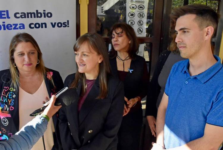 LA VICEGOBERNADORA SCHNEIDER ENCABEZÓ JORNADA DE PREVENCIÓN Y SALUD INTEGRAL EN ADOLESCENTES