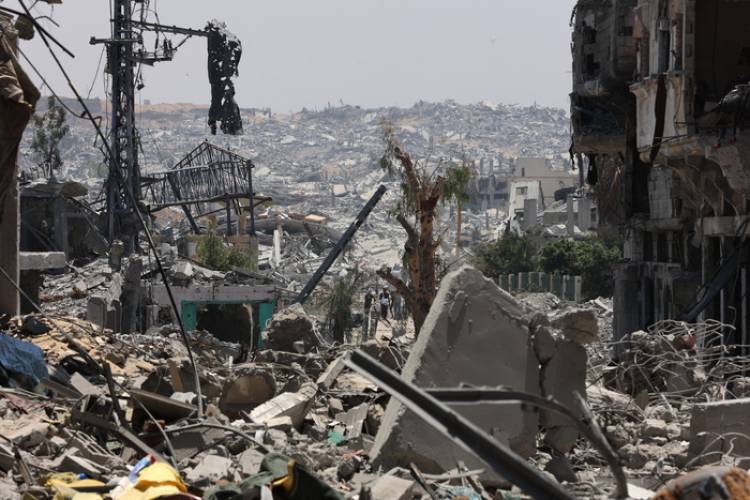 ISRAEL INTENSIFICA SUS ATAQUES Y DEJA AL MENOS 65 MUERTOS EN GAZA