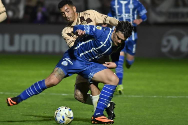TORNEO CLAUSURA: GODOY CRUZ SALIÓ AIROSO DE VICENTE LÓPEZ