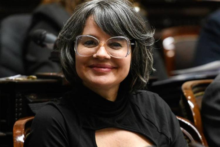 GISELA MARZIOTTA: "PRIMERO PALIZA ELECTORAL, AHORA PALIZA PARLAMENTARIA"