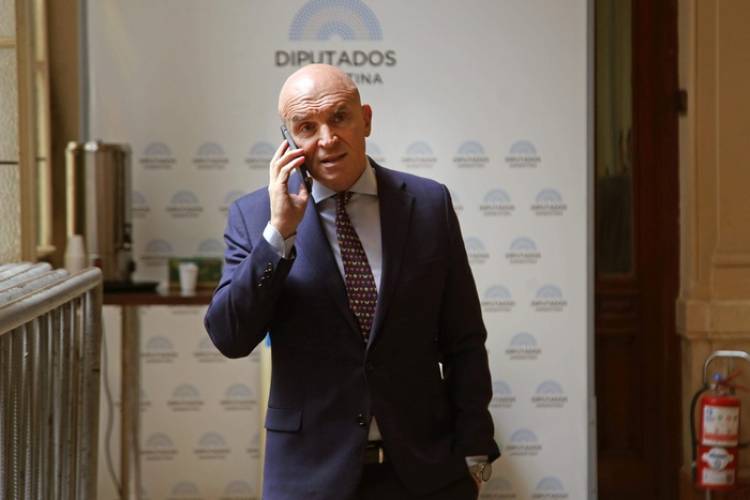 EL NARCOESCÁNDALO DETONÓ A ESPERT Y MILEI LE SOLTÓ LA MANO