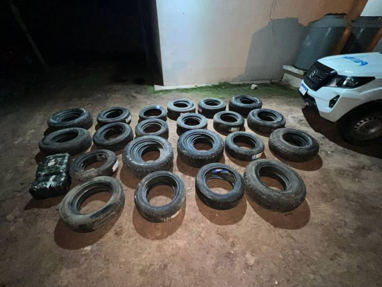 DETENIDO CON 72 CUBIERTAS Y GRAN SUMA DE DINERO