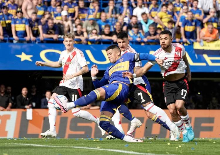 ¿CÓMO SALIERON LOS ÚLTIMOS 10 SUPERCLÁSICOS EN LA BOMBONERA?