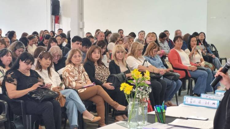 CONCURSOS DOCENTES: EDUCACIÓN ADJUDICA 316 CARGOS DE TRASLADO E INGRESO PARA BIBLIOTECARIOS