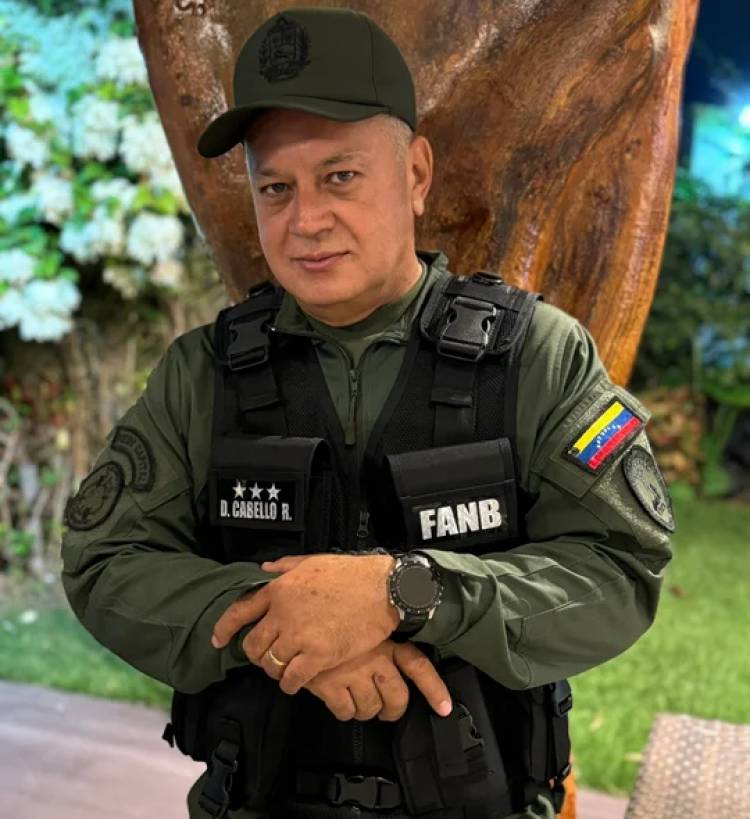 MINISTRO DE INTERIOR VENEZOLANO ALERTA QUE EE. UU. QUIERE ROBARSE EL PETRÓLEO, EL ORO, EL GAS Y EL AGUA