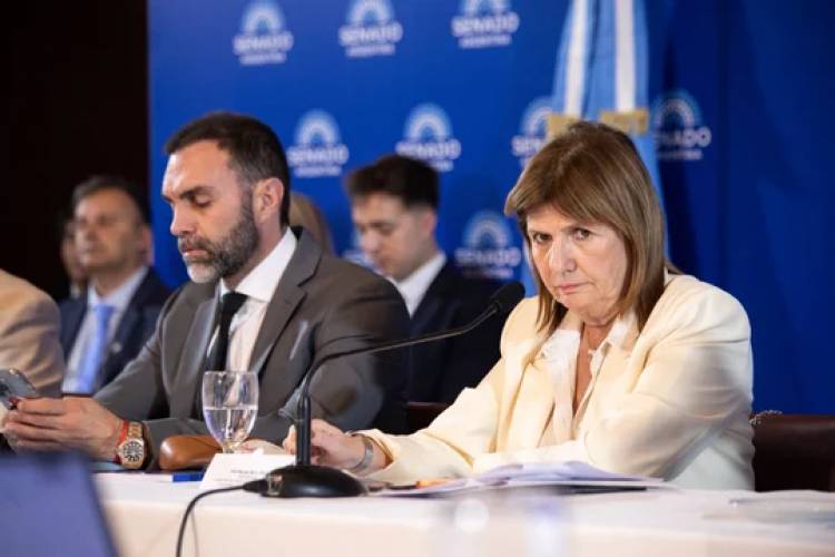 REVÉS PARA EL GOBIERNO CON LA REFORMA LABORAL: DEBIÓ POSPONER SU TRATAMIENTO PARA FEBRERO