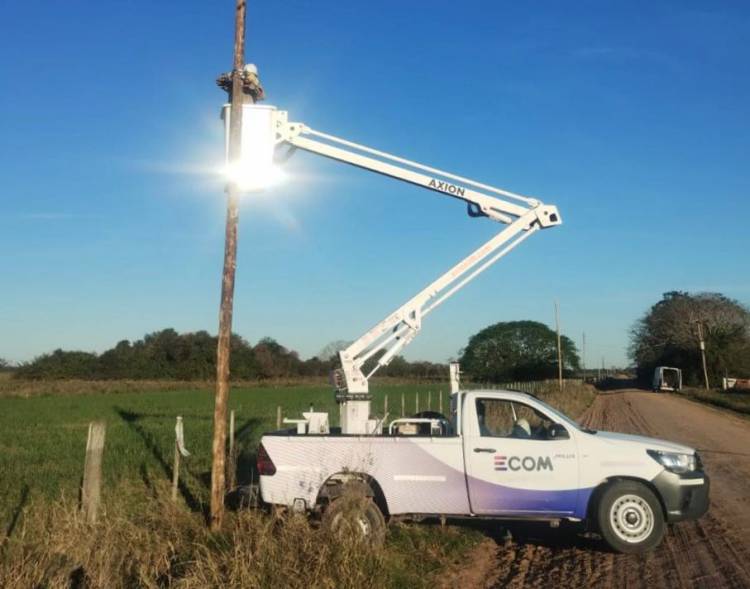 ECOM CHACO REPARA EL TENDIDO DE FIBRA ÓPTICA EN LOCALIDADES DEL NORTE CHAQUEÑO