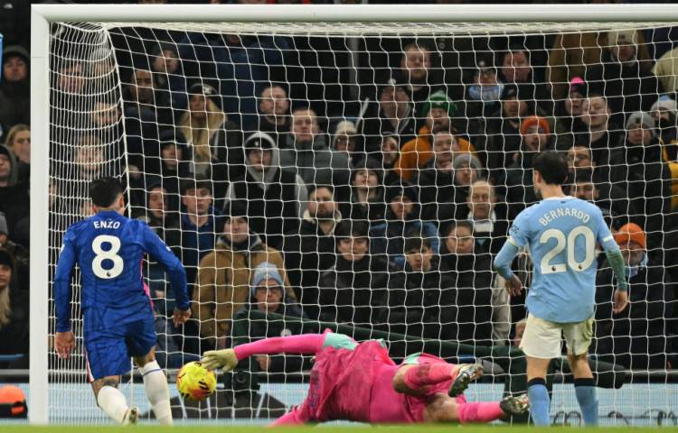PREMIER LEAGUE: ENZO FERNÁNDEZ RESCATÓ UN PUNTO AGÓNICO PARA CHELSEA