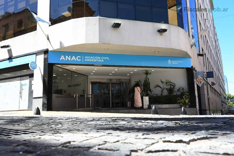 EL GOBIERNO REGLAMENTA LA DESIGNACIÓN DE EXAMINADORES DE VUELO