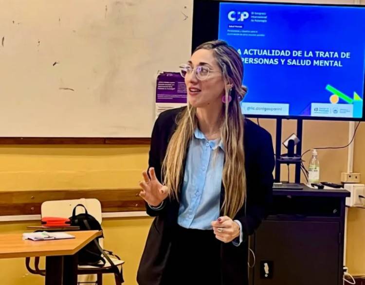 "EL FENÓMENO THERIAN SE RELACIONA CON LA CAÍDA DE LOS ÍDOLOS, MANDATOS Y VALORES"  