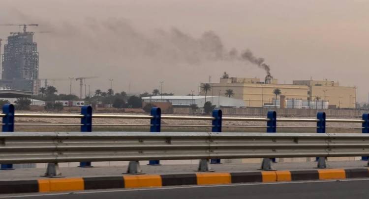 ATACARON LA EMBAJADA DE ESTADOS UNIDOS EN BAGDAD Y HAY ALERTA MÁXIMA EN IRAK