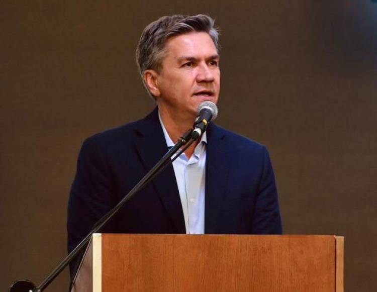 EL GOBERNADOR ZDERO SOLICITARÁ SUSPENDER LA ESCRITURACIÓN DEL LOTE 88 EN MIRAFLORES