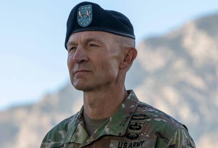 GOBIERNO DE TRUMP ORDENÓ EL RETIRO INMEDIATO DEL JEFE DEL ESTADO MAYOR DEL EJÉRCITO DE LOS ESTADOS UNIDOS