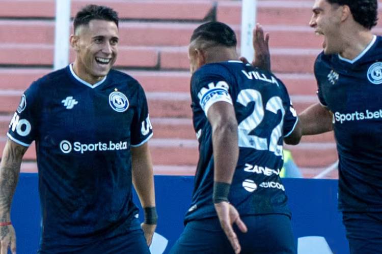 INDEPENDIENTE RIVADAVIA DEBUTÓ CON ÉXITO EN LA LIBERTADORES