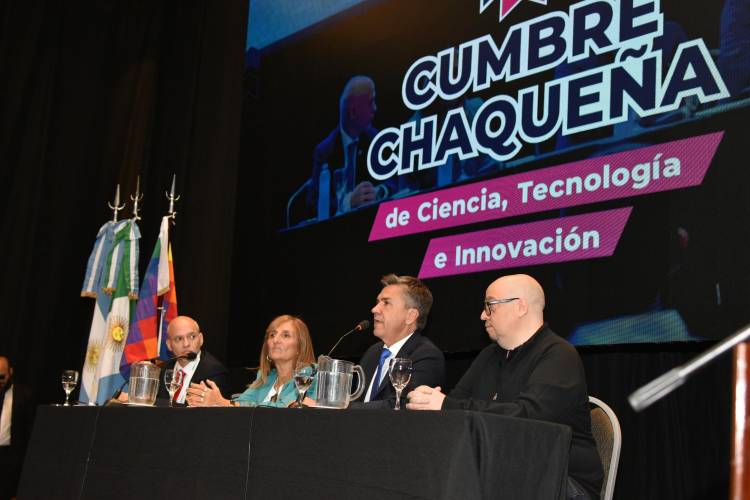 ZDERO INAUGURÓ LA 3ra. CUMBRE DE CIENCIA Y TECNOLOGÍA Y DESTACÓ LA ARTICULACIÓN PARA EL DESARROLLO