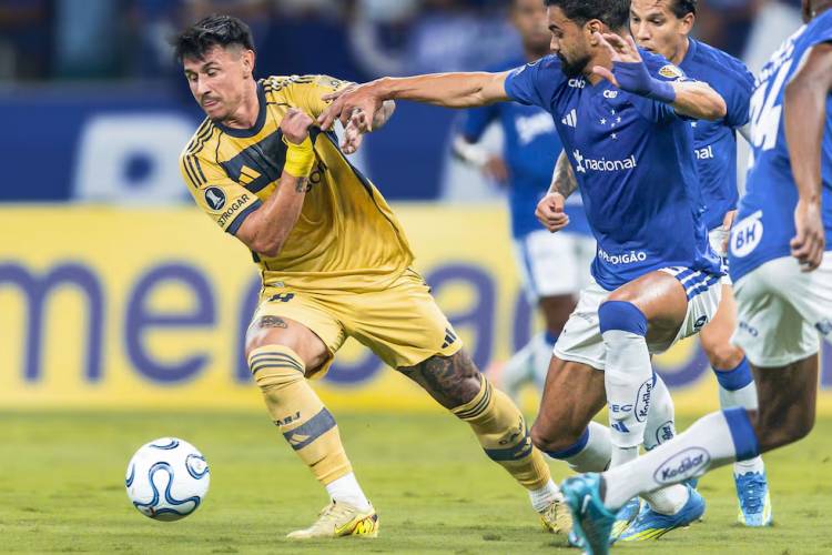 BOCA PERDIÓ EN BRASIL Y SE TERMINÓ EL INVICTO