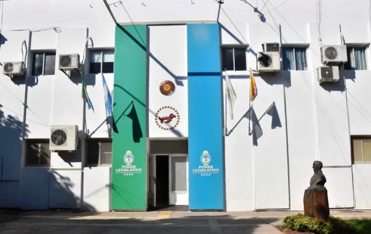PROYECTO DE LEY BUSCA LIMITAR LA REELECCIÓN DE DIPUTADOS Y CONCEJALES EN CHACO