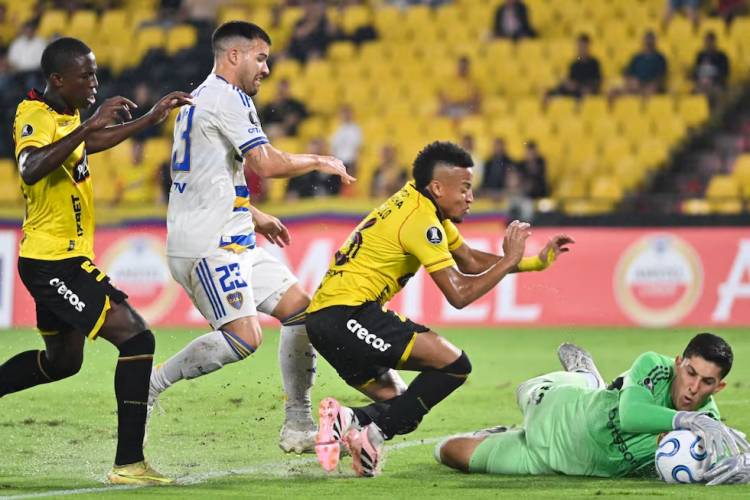 BOCA VOLVIÓ A PERDER EN LA COPA Y SE EMPAREJÓ EL GRUPO