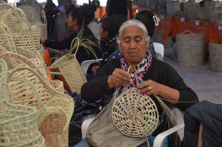 ”MANOS DE NUESTRA TIERRA”: EL PARQUE DE LA DEMOCRACIA SERÁ SEDE DE UN GRAN ENCUENTRO DE ARTESANOS ORIGINARIOS