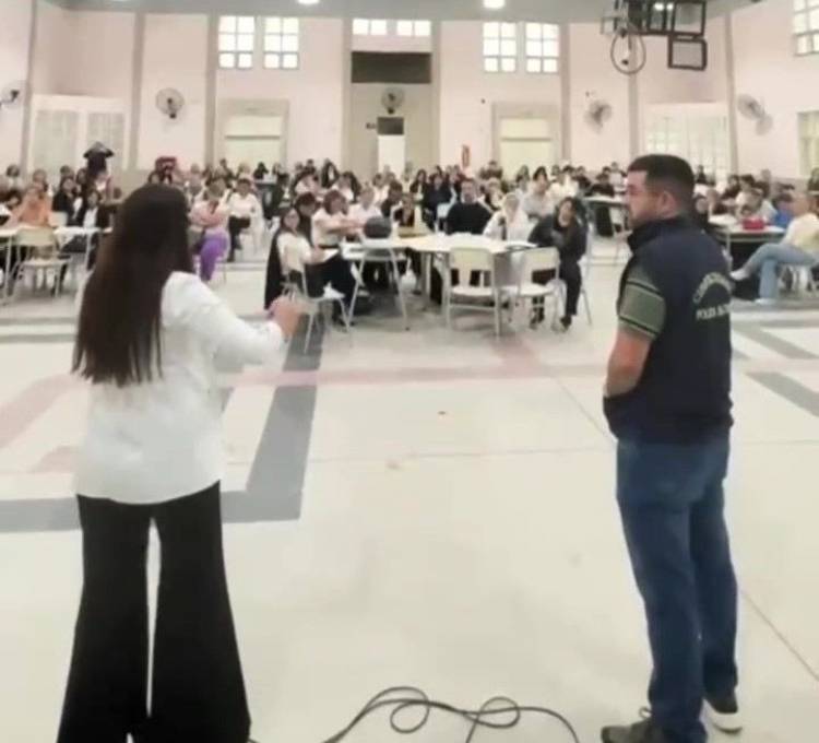 EDUCACIÓN FORTALECE EL ACOMPAÑAMIENTO PEDAGÓGICO CON EQUIPOS INTERDISCIPLINARIOS EN TODA LA PROVINCIA