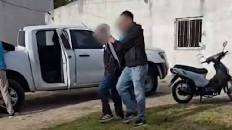ROBABAN VEHÍCULOS DE ALTA GAMA Y LOS IDENTIFICARON POR UNA TRANSFERENCIA EN UN HOTEL