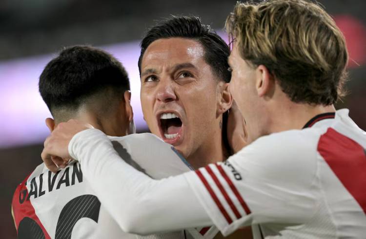 RIVER RECUPERÓ ALGO DE SU JUEGO Y SE INSTALÓ EN LAS SEMIFINALES