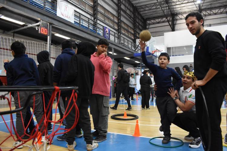 ROMPIENDO BARRERAS: MÁS DE 500 NIÑOS Y JÓVENES COMPARTIERON UNA GRAN JORNADA DE INCLUSIÓN