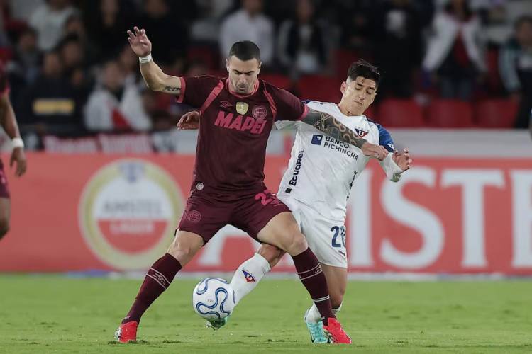 LANÚS PERDIÓ CON LIGA DE QUITO Y QUEDÓ SIN CHANCES EN LA COPA