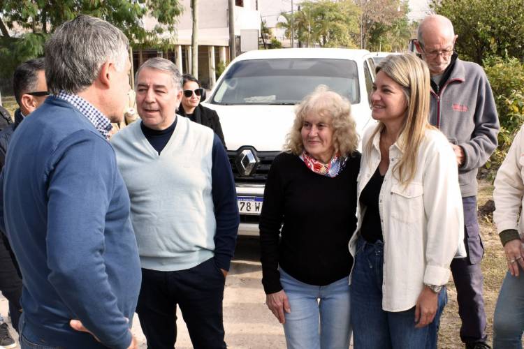 RESISTENCIA: DESPUÉS DE 28 AÑOS, EL BARRIO JARDÍN COMIENZA A TRANSFORMARSE CON PAVIMENTO Y DESAGÜE