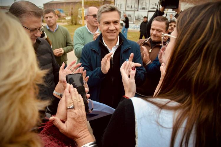 TERMINÓ LA ESPERA EN TRES ISLETAS: LLEGA EL PAVIMENTO A UNA DE LAS AVENIDAS MÁS IMPORTANTES DE LA CIUDAD