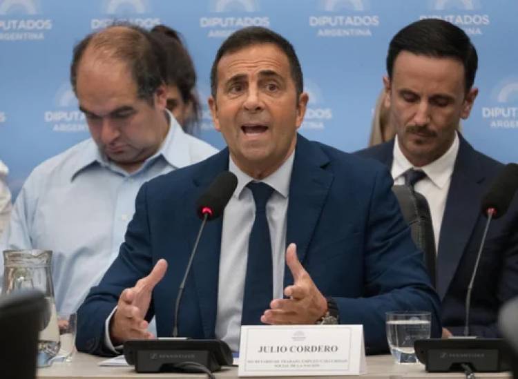 EL GOBIERNO ACELERA LA RENEGOCIACIÓN DE GRANDES CONVENIOS COLECTIVOS