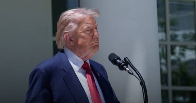 TRUMP REITERÓ SUS CRÍTICAS A LOS ALIADOS DE LA OTAN: “SOLO DESEO SU LEALTAD”